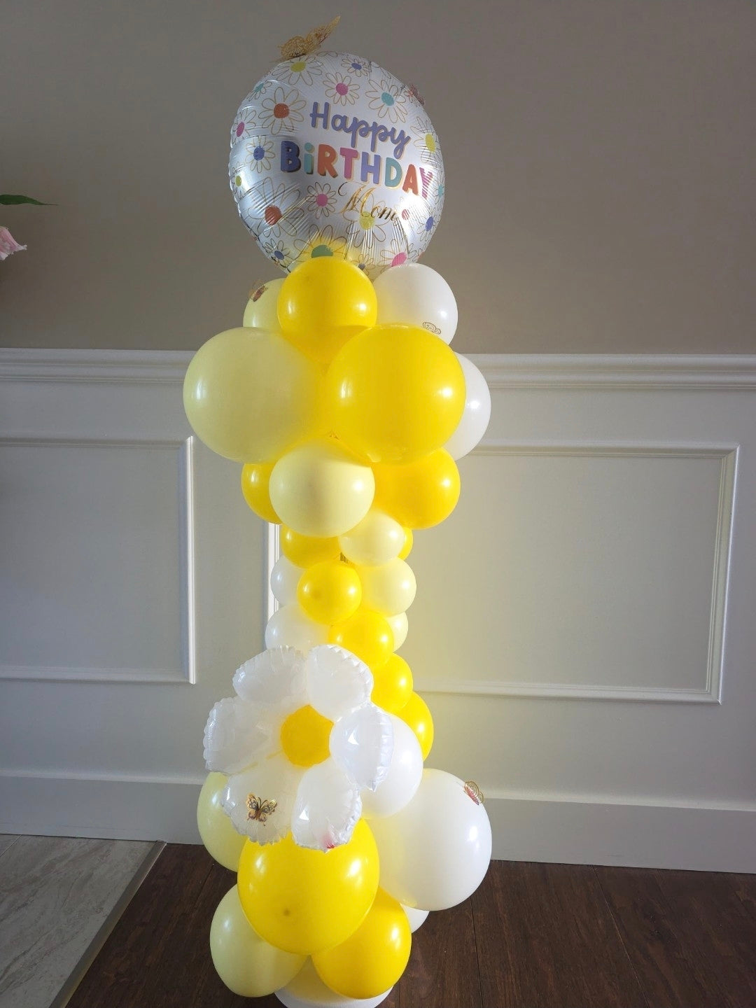 Birthday Daisy Balloon Stack